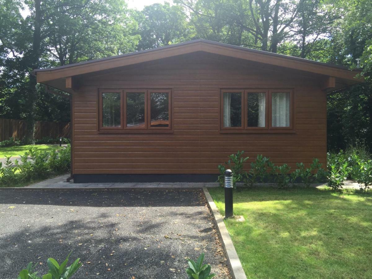 Shellow Lane Lodges Congleton Ngoại thất bức ảnh